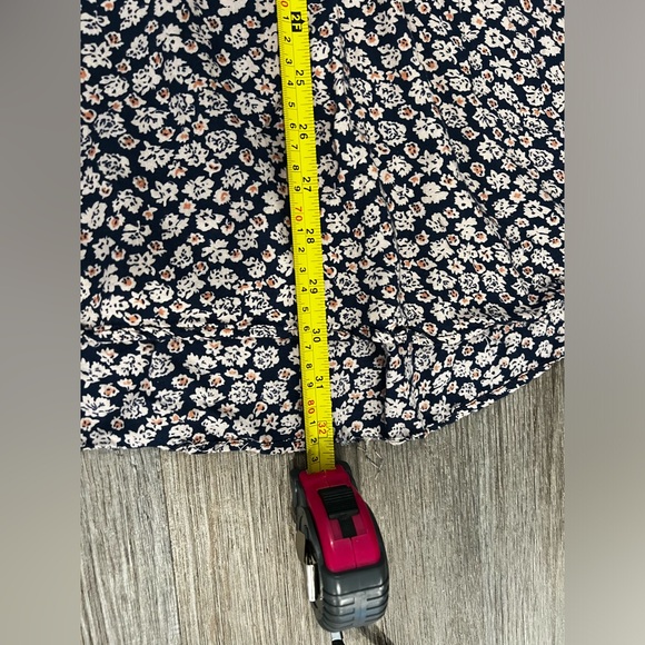 Angie 3/4 Sleeve Neutral Floral Dress w Pockets - Picture 8 of 11